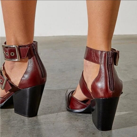 Free People x Jeffrey Campbell Hendrix Heels in Merlot NWOB Size 6 - Picture 2 of 15